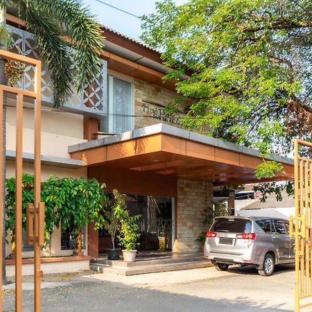 Reddoorz Plus Syariah Near Java Supermall Semarang 2 Экстерьер фото