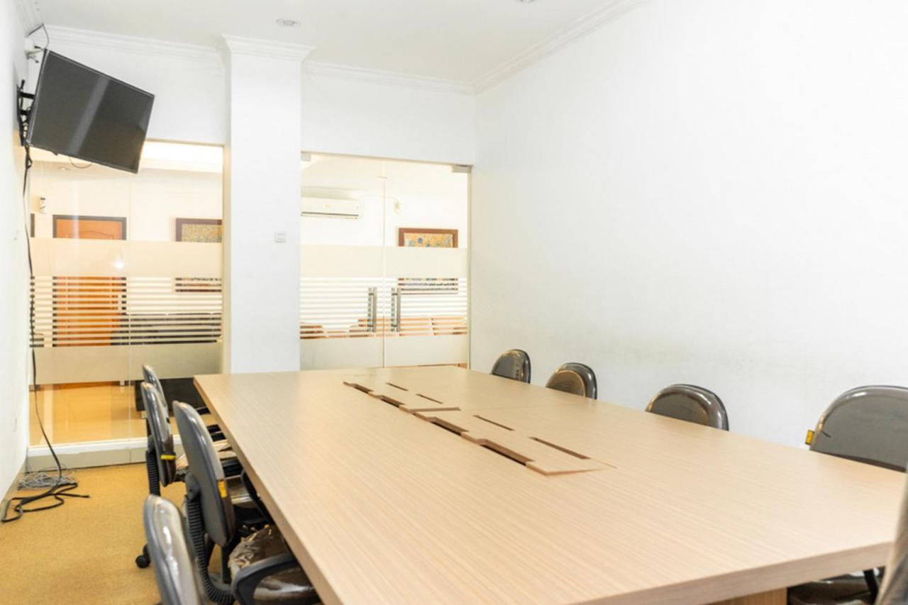 Reddoorz Plus Syariah Near Java Supermall Semarang 2 Экстерьер фото